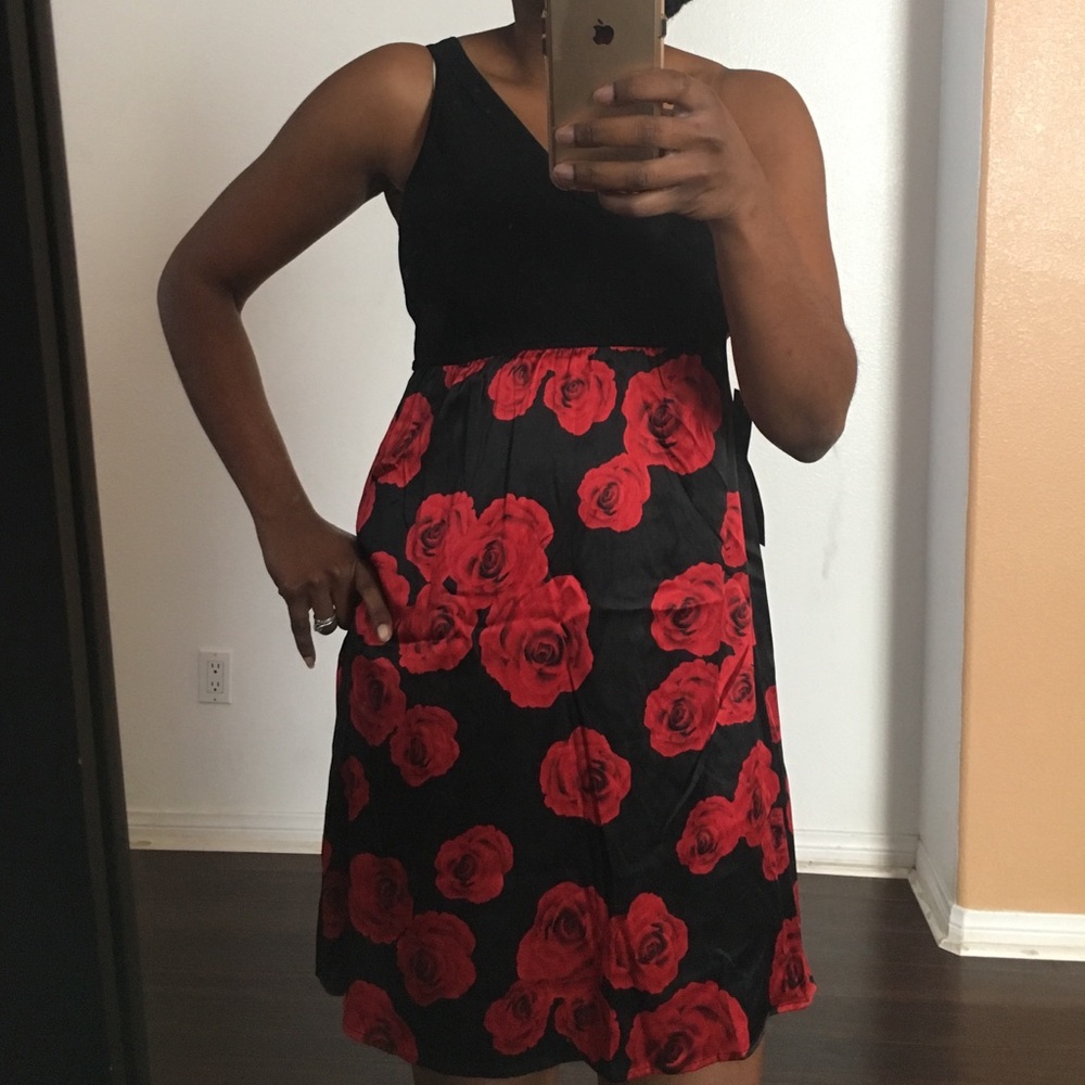 Bebe one shoulder rose petal dress valentine Med