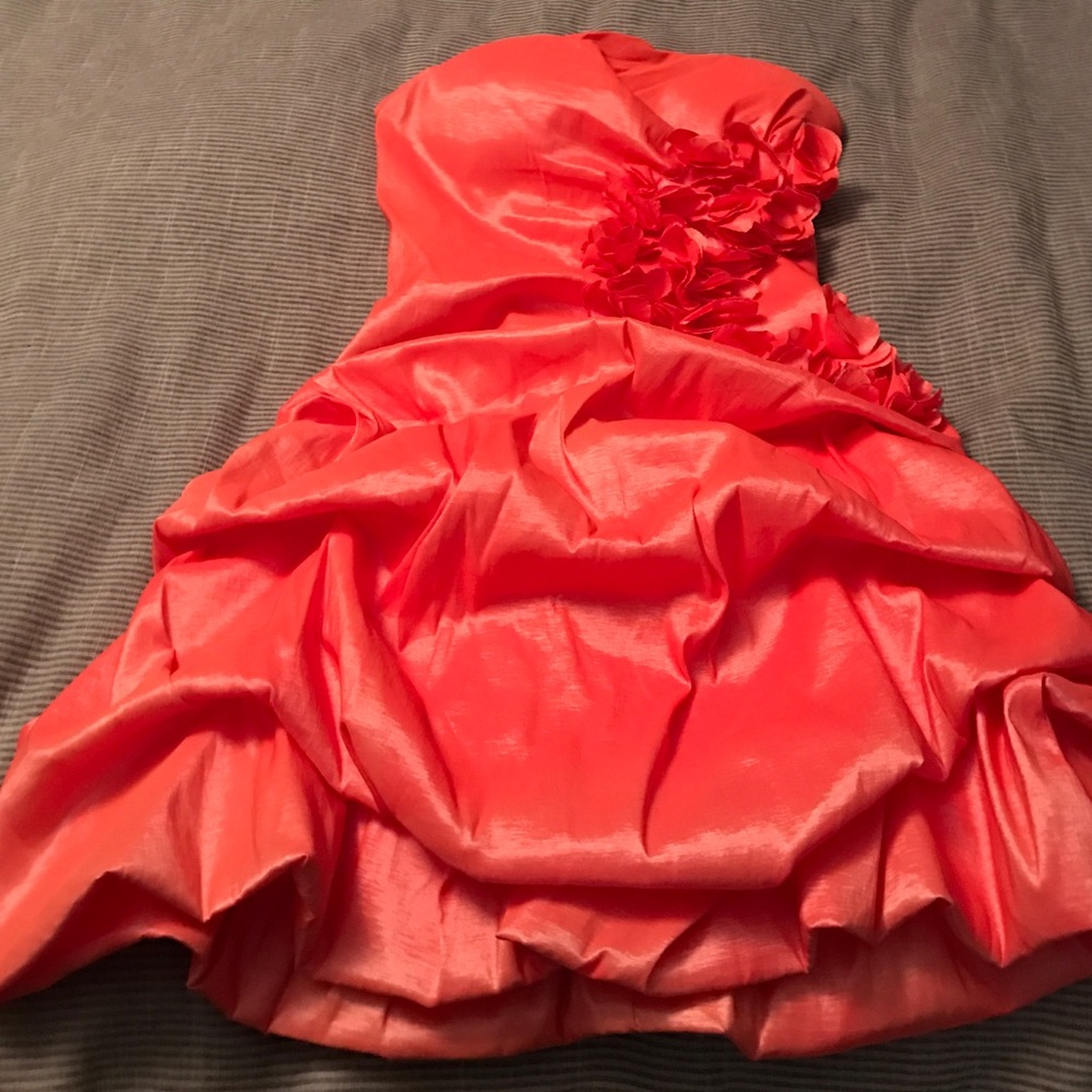 Orange strapless Forever 21 dress