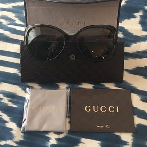 Gucci Havana Dark Tortoise Sunglasses NWT