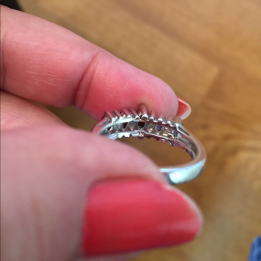 Ring - Picture 5 of 5