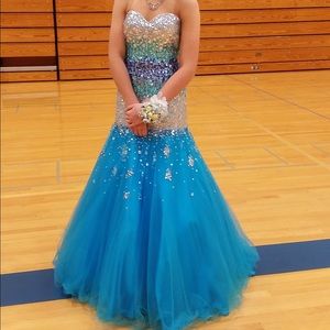 Prom dress