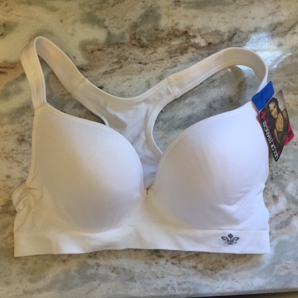 NWT medium impact sports bra