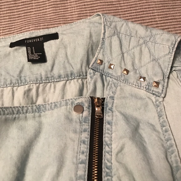 NWOT Forever 21 denim romper - Picture 3 of 5