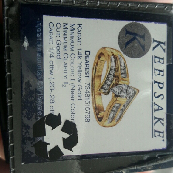 Gold ring - Picture 2 of 2