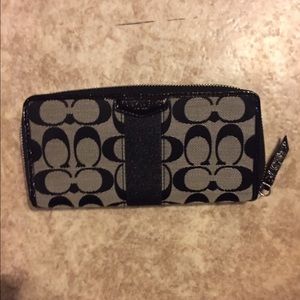 Coach wallet. NWT