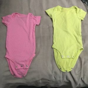 12M girls onesie (Pokadot)