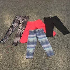 Bundle of leggings/ workout pants.