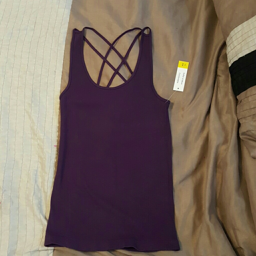 Purple tanktop