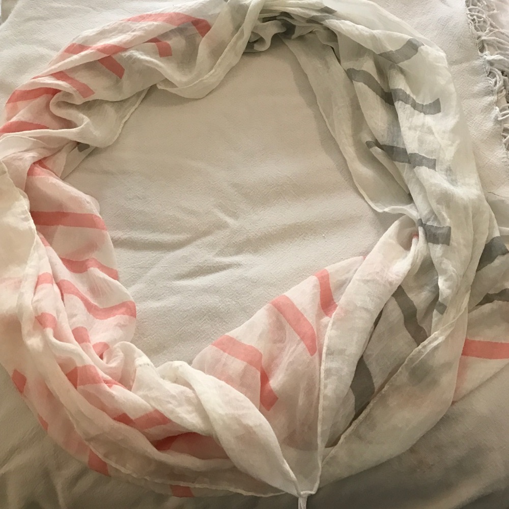Infinity scarf
