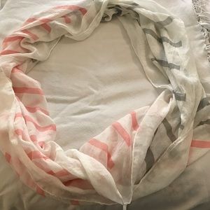 Infinity scarf