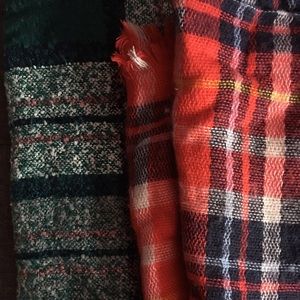 Aerie Blanket Scarf Bundle