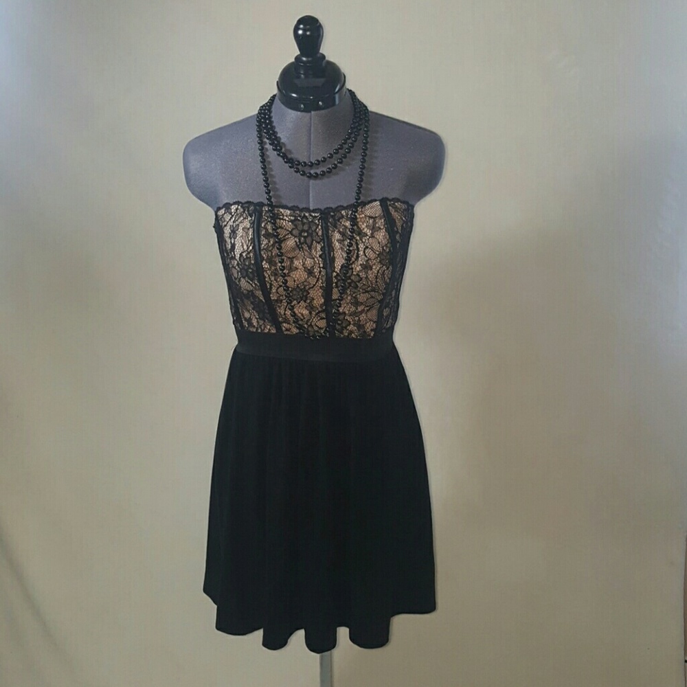 Black and Pink Lace Strapless Dress