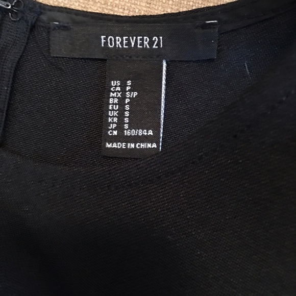 Forever 21 Black Pleated Dress - Picture 3 of 3