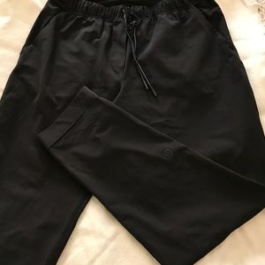 Lululemon jogger/trouser pants