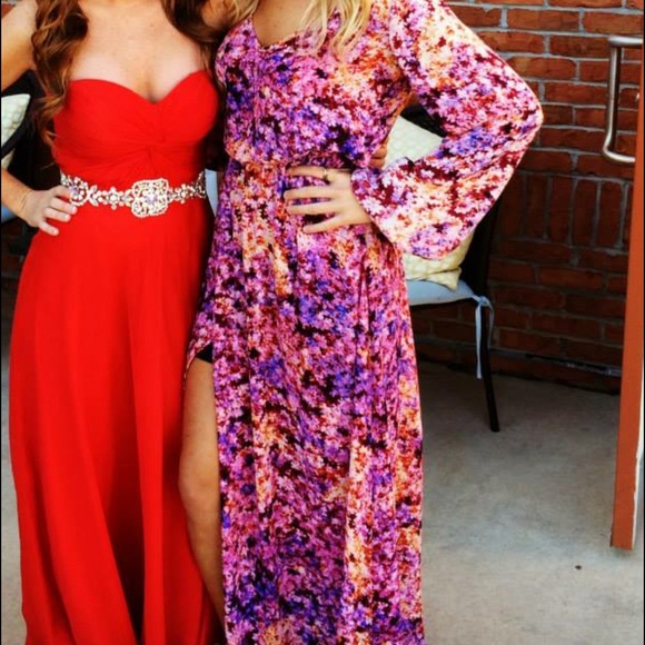 Jocelyn Maxi Dress - Picture 3 of 4