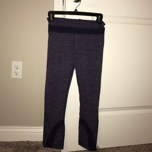 Cropped lulu legging pants