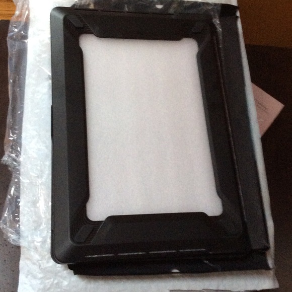 Lap top cover - Picture 2 of 2