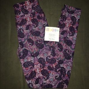 LuLaRoe Unicorn Paisley OS