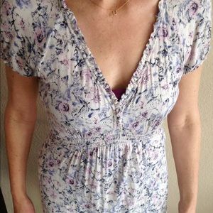 Daisy Fuentes flattering sz medium dress