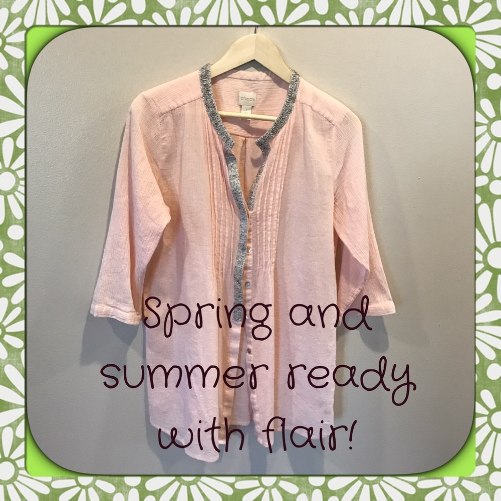 Chico's light pink blouse with trim size 1