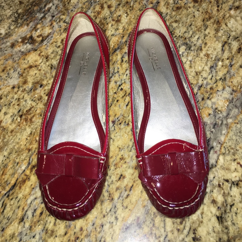 Michelle D patent flats