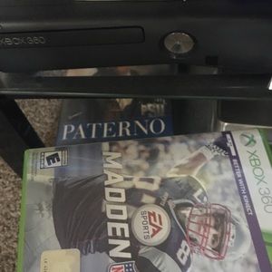 Xbox 360 with controlll all cords and madden 17