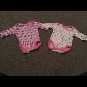 Newborn long sleeve onesies with hat