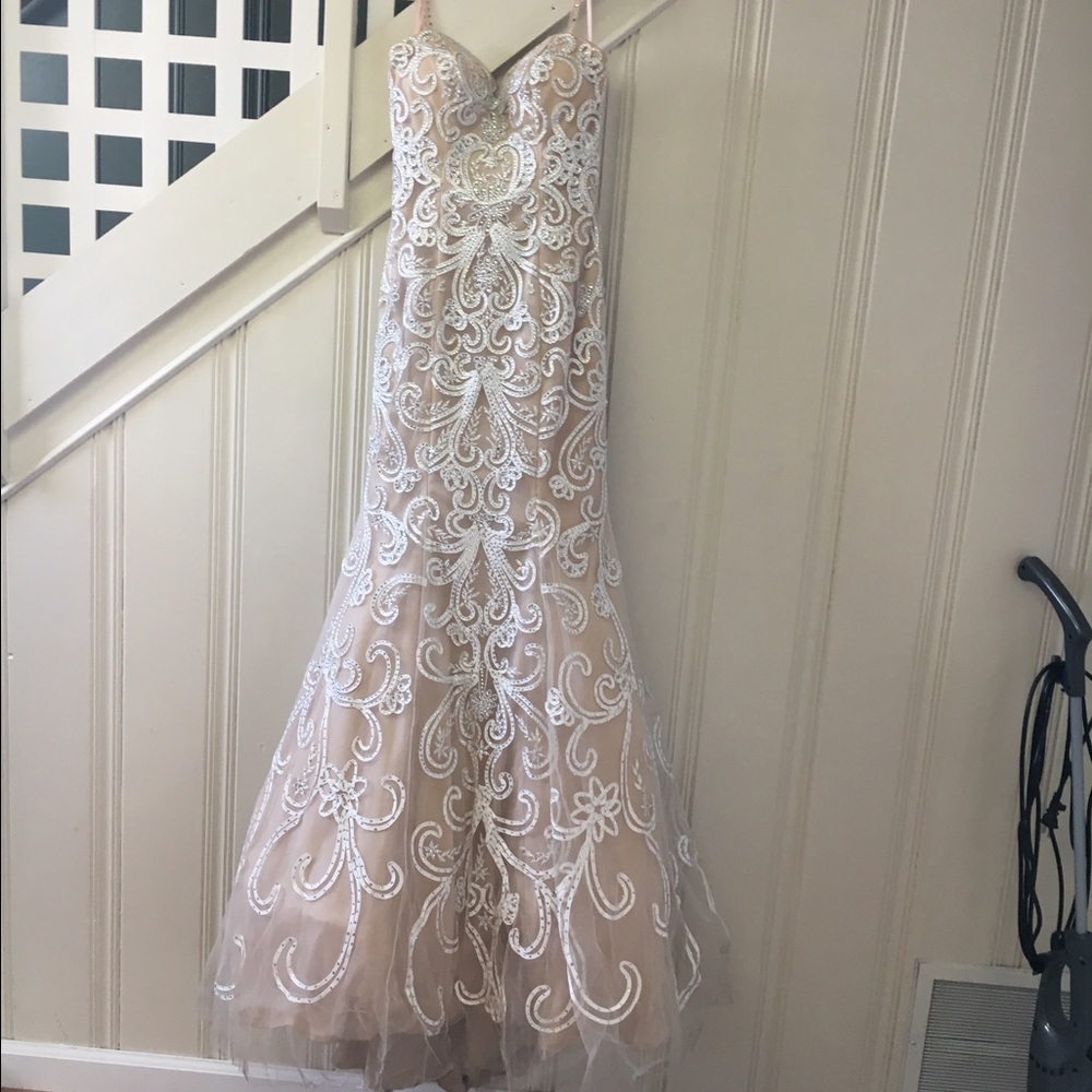 Prom dress size 4.