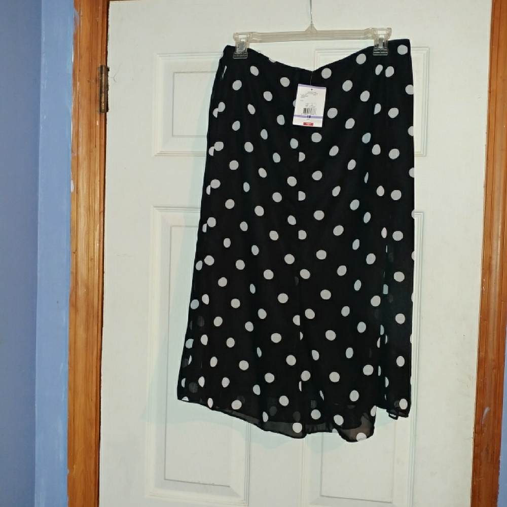 ❤New Jones New York 2 Layer Dress Skirt