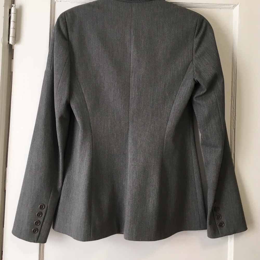 Jacket - Picture 3 of 4