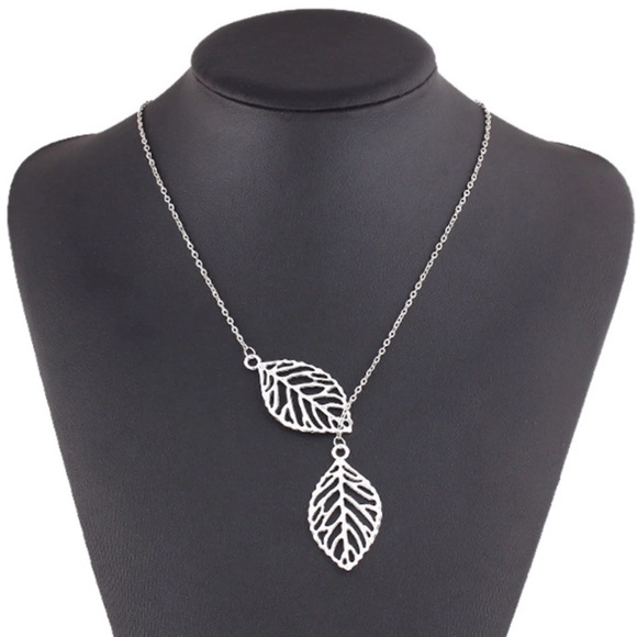 🍃Leaf necklace 🎁free with purchase above 15$ - Picture 5 of 8