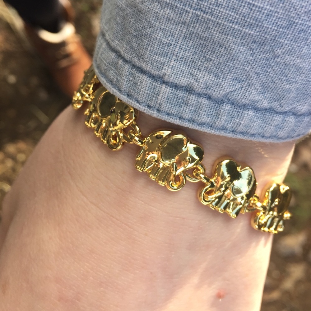 NWT Gold Metallic Lilly Pulitzer Elephant Bracelet