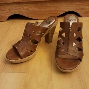 Sofft clog mules w/ cutouts and cork platform