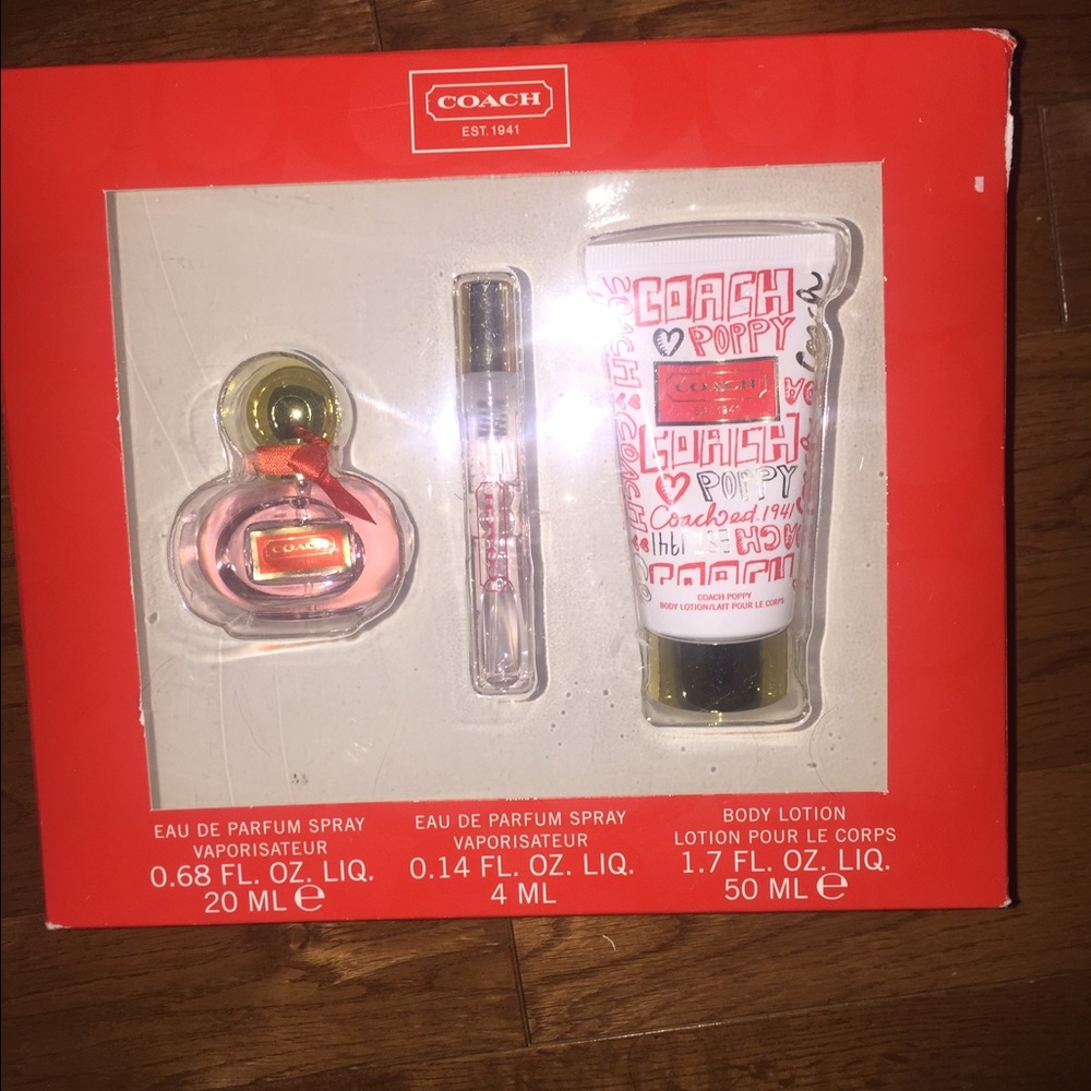 Coach poppy perfume set