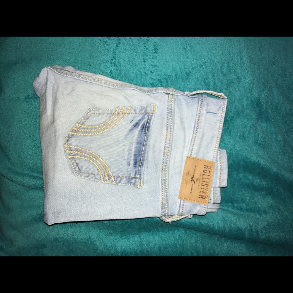 Women Hollister Jeans