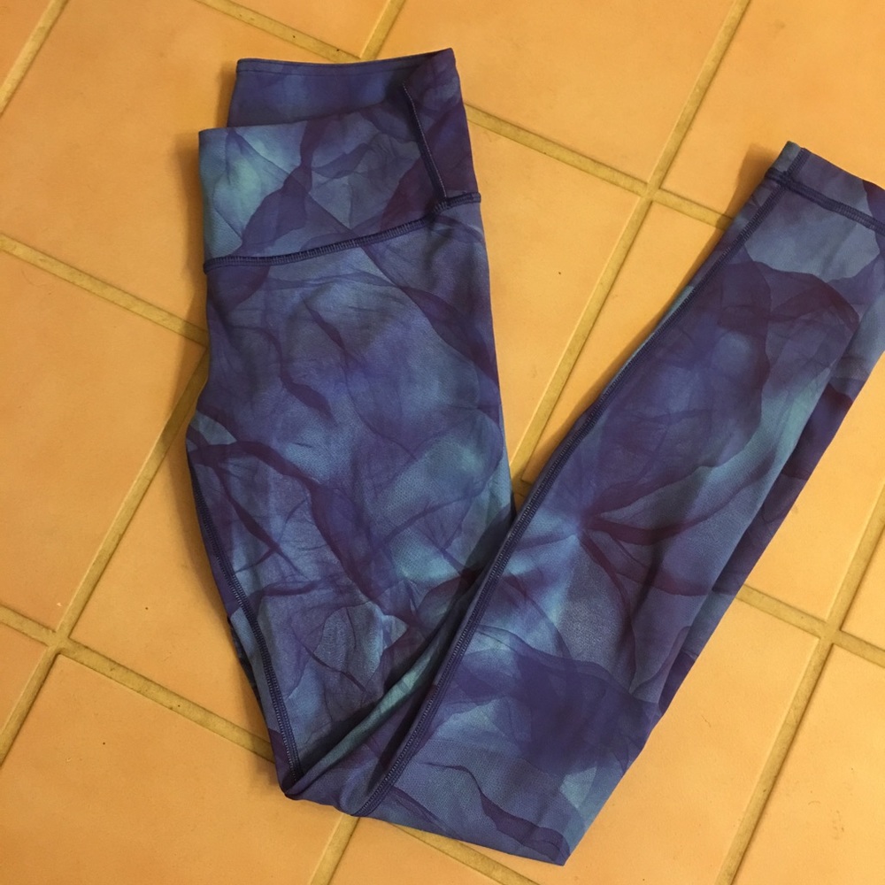 Lululemon work out pants