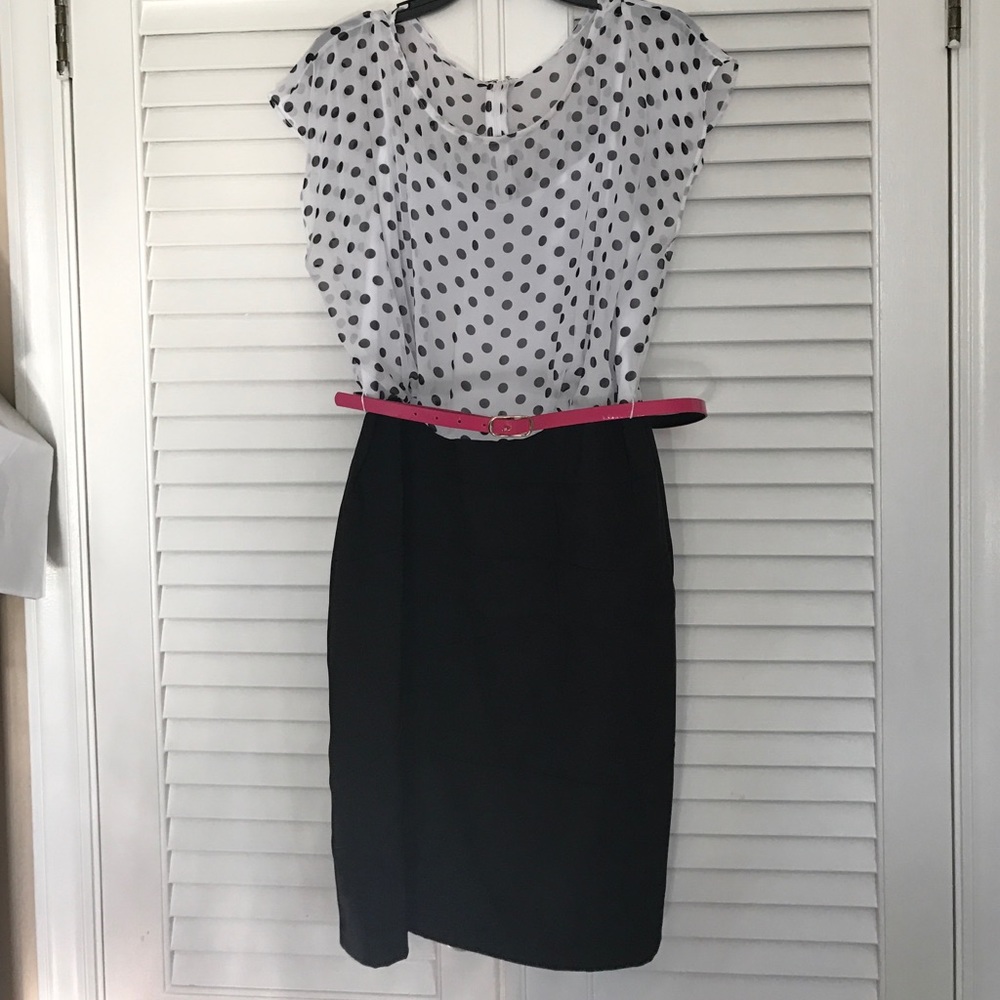 EUC Alyx black & white polka dot dress