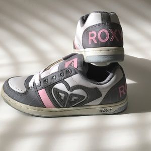 Roxy Makena Gray/white/pink Athleta shoes