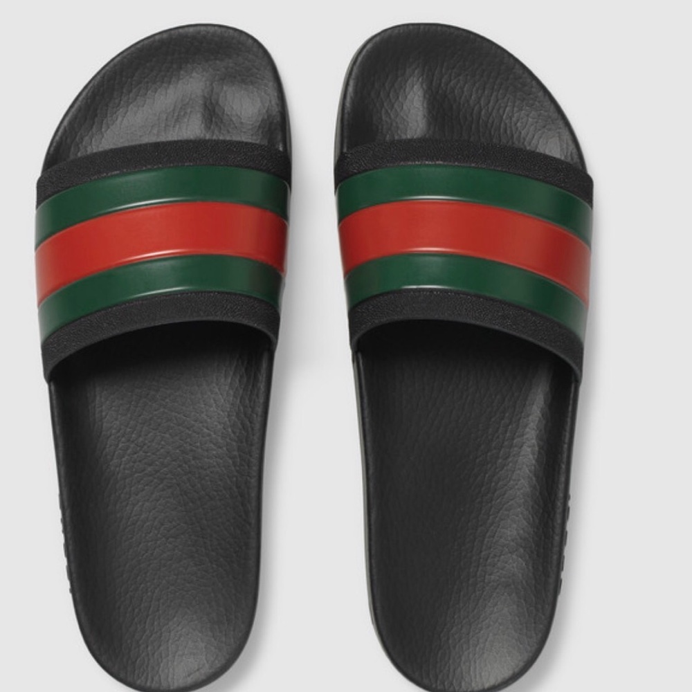 Gucci slides flip-flops sandals black