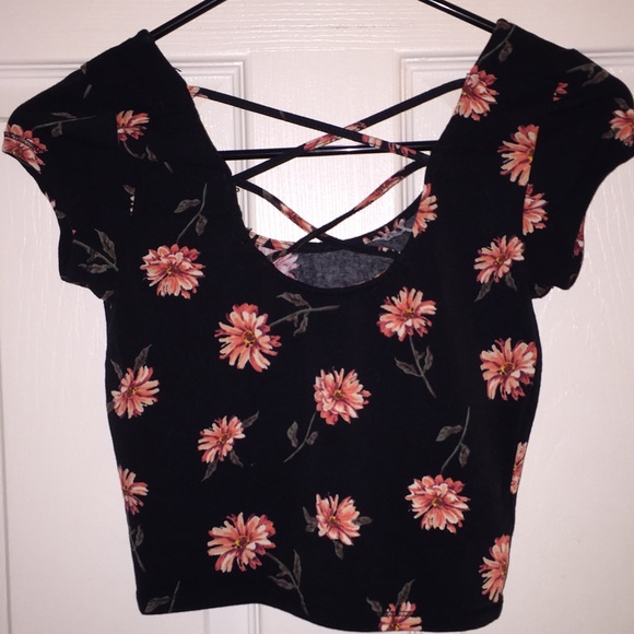Forever 21 Crop Top - Picture 2 of 3