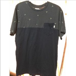 Men's Vans Fly Shirt.