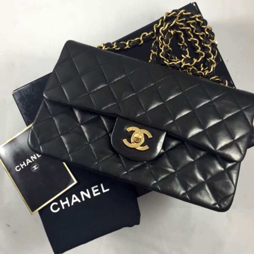 CHANEL Vintage Black Quilted Lambskin 9" GHW