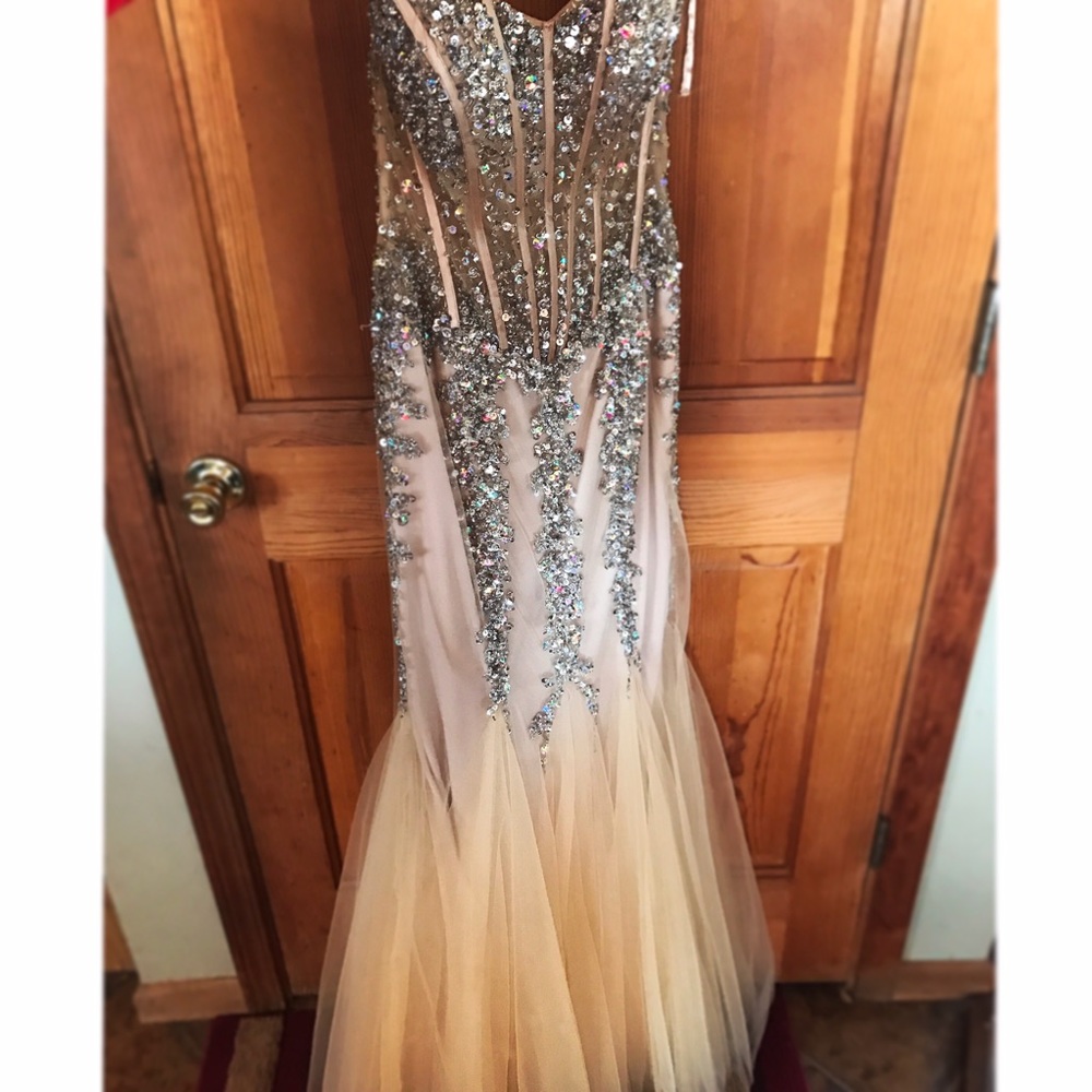 Nude Sequin Jovani Prom Gown 💎