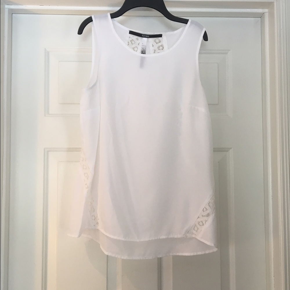 Kensie white sleeveless blouse