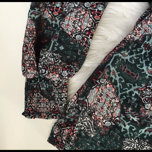 ❌SOLD❌Super Cute Romper - Picture 4 of 6