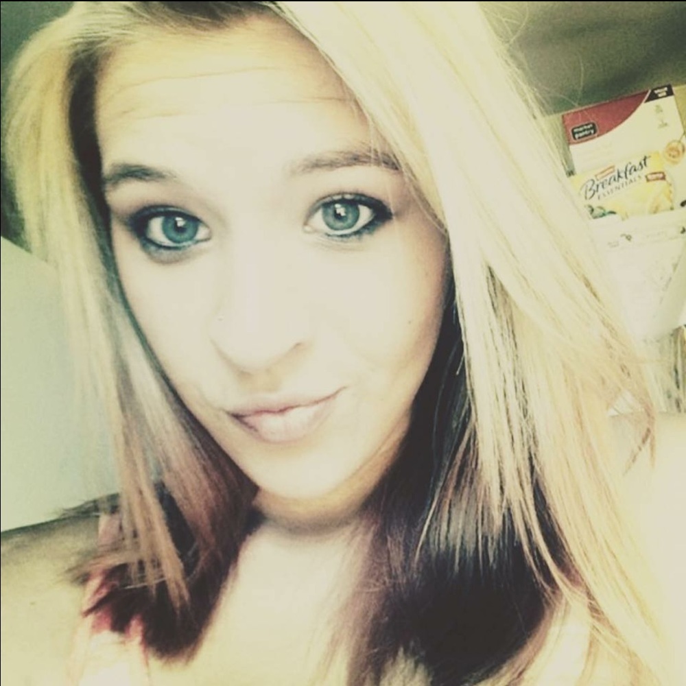 Meet your Posher, Haley