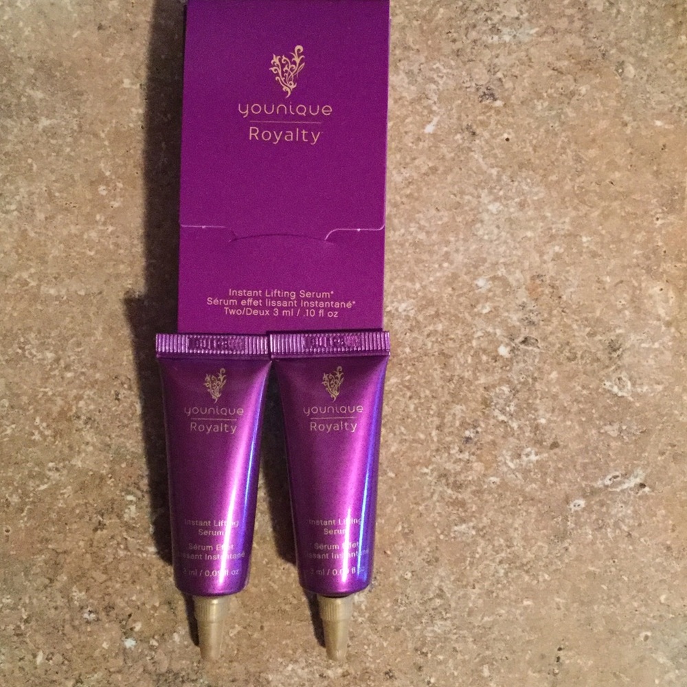 Younique Instant Lifting Serum Samples