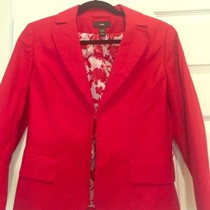 ✨Lady in red ✨ H & M red 3/4 sleeved lined blazer!
