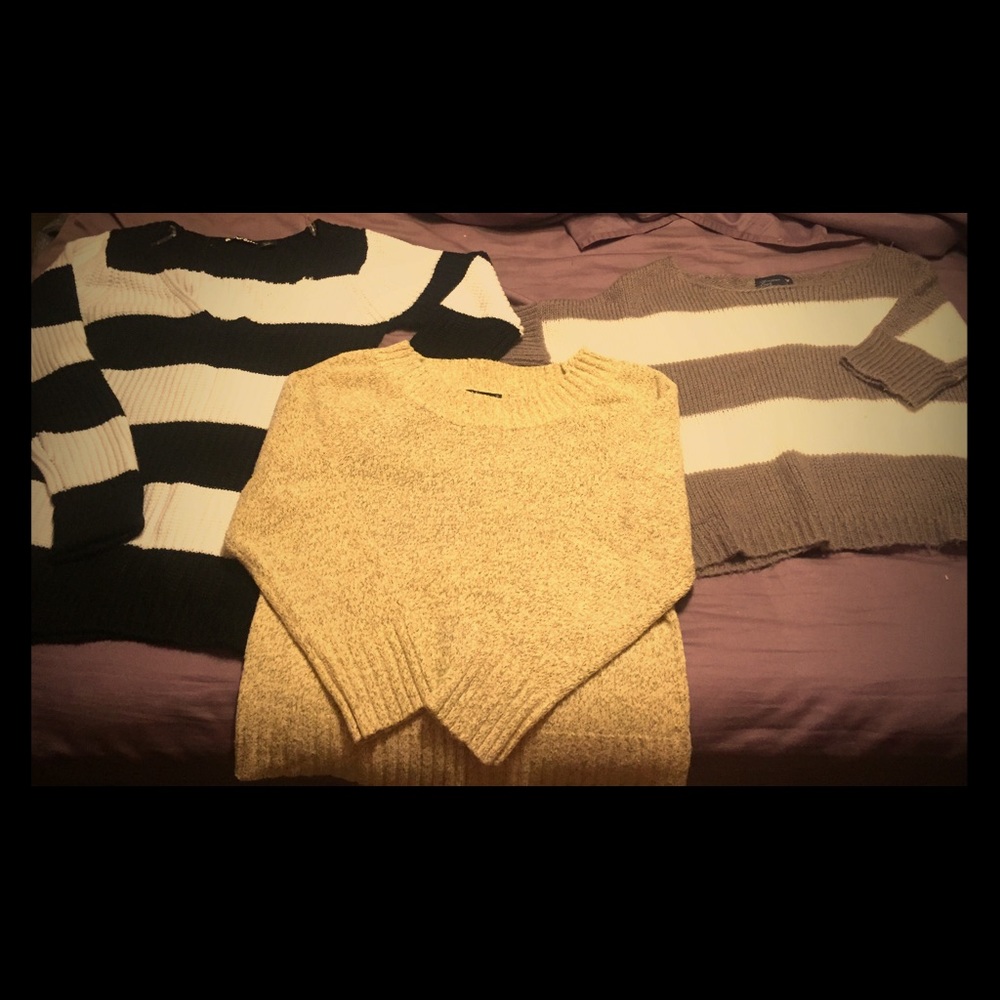Bundle of sweaters, American eagle,planet gold,etc