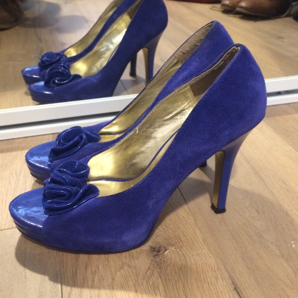 Nine West royal blue high heels